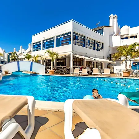 2 Bedroom In Fanabe Appartement *