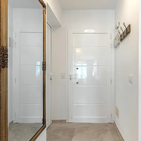 Appartement 2 Bedroom In Fanabe Costa Adeje (Tenerife)