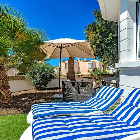 Appartement 2 Bedroom In Fanabe Costa Adeje (Tenerife)